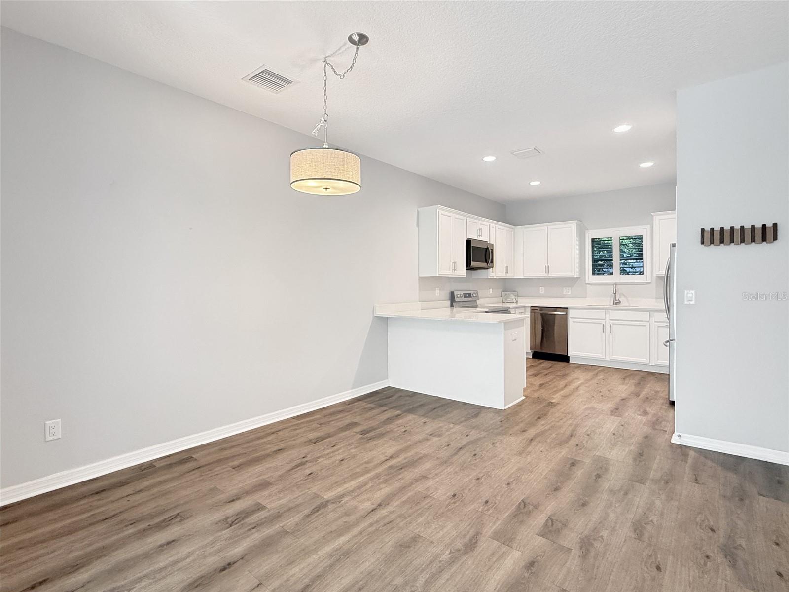HIGHLAND COMMUNITY VILLAS - Residential