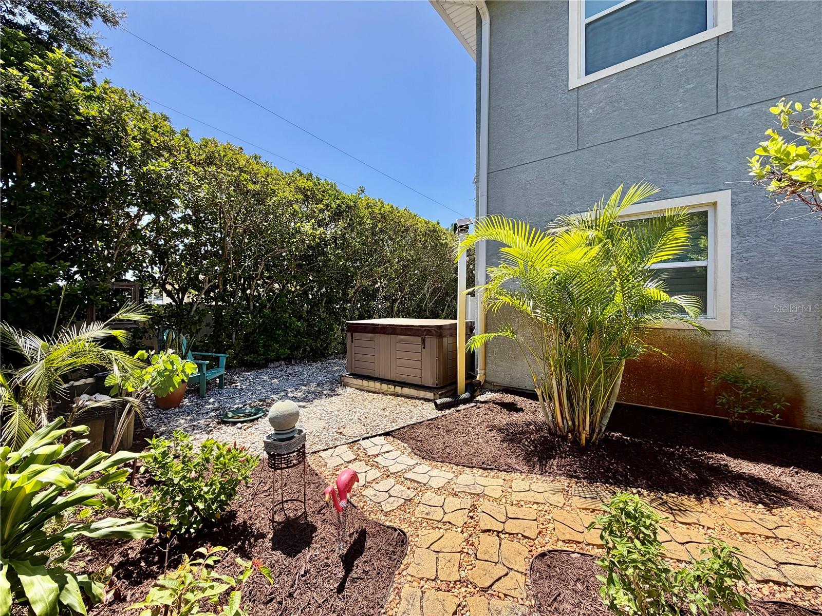 HIGHLAND COMMUNITY VILLAS - Residential