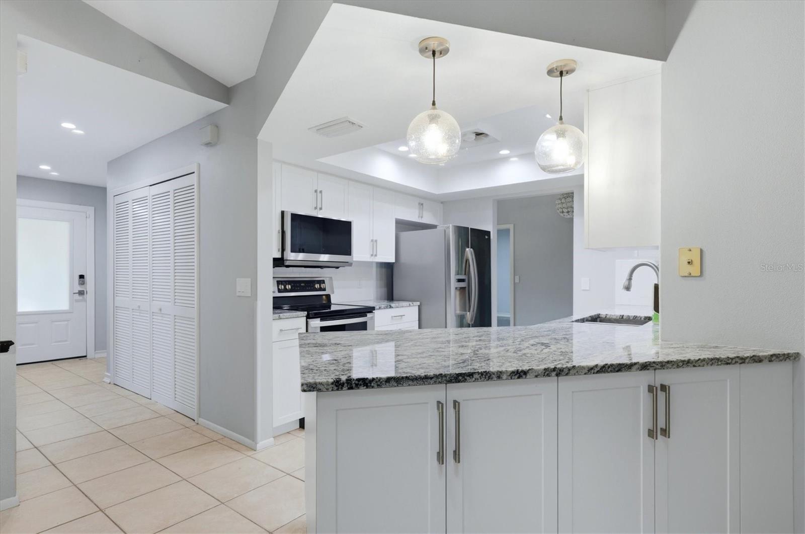 COLONIAL OAKS - Residential