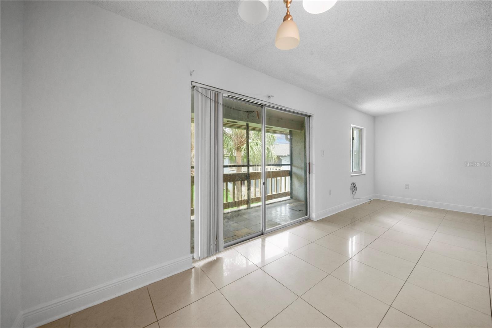 MILLENNIUM PALMS - Residential