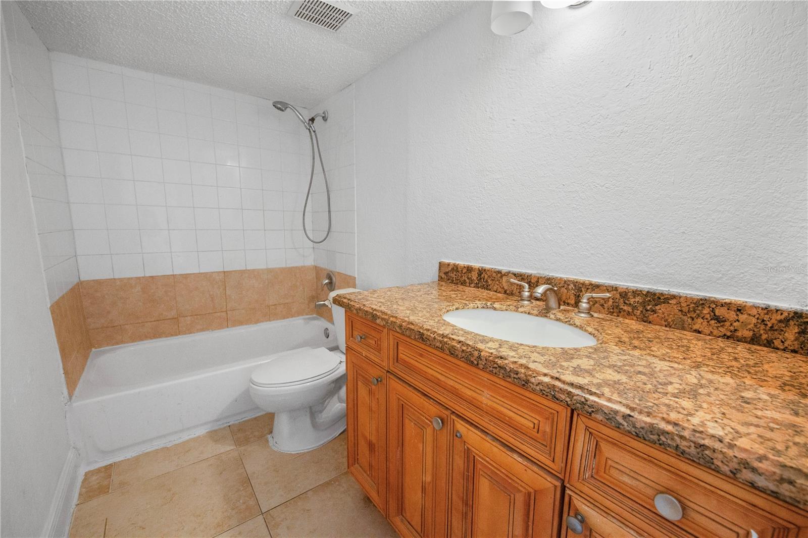 MILLENNIUM PALMS - Residential