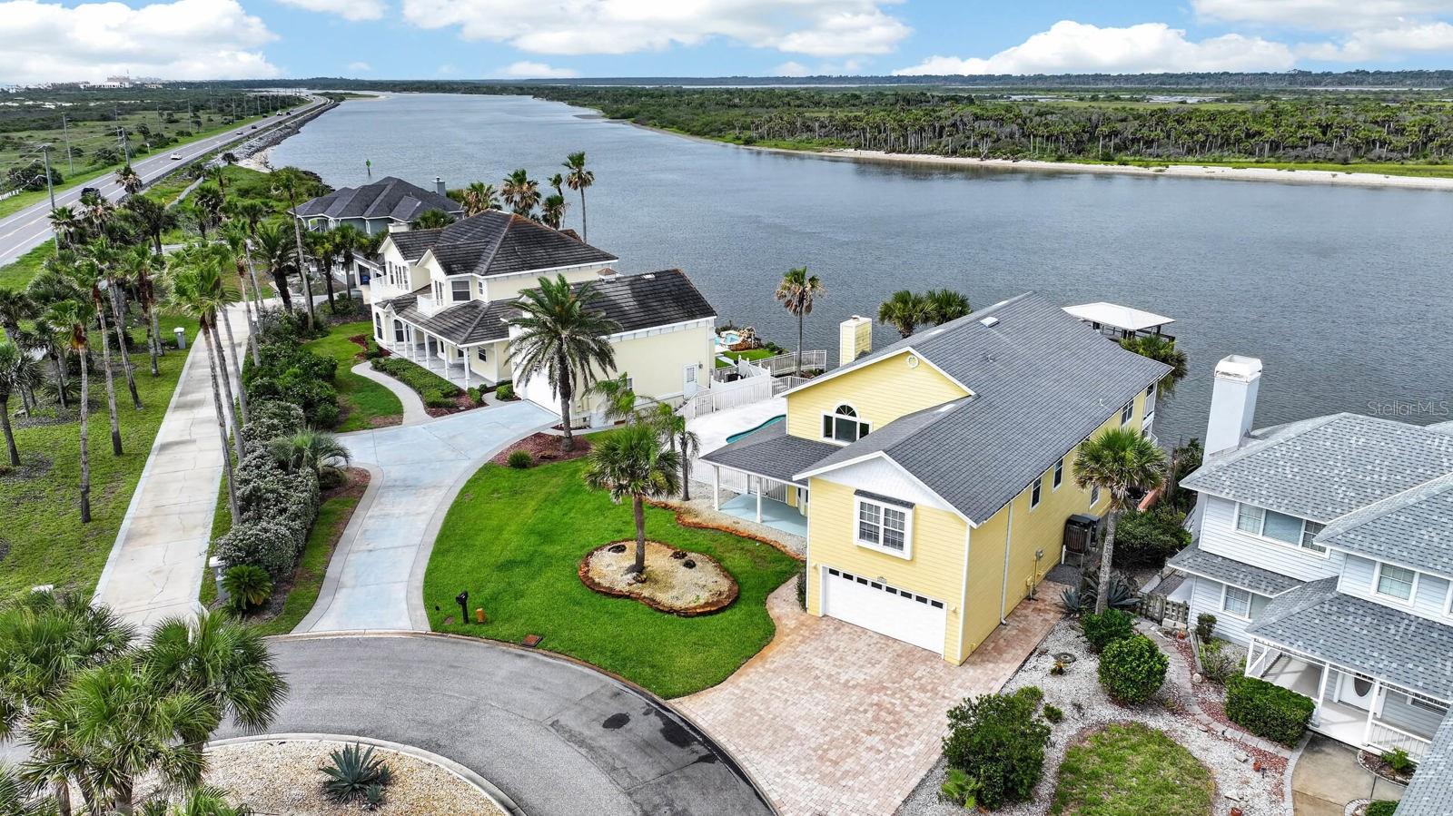 SUMMER ISLAND PH 01 - Residential
