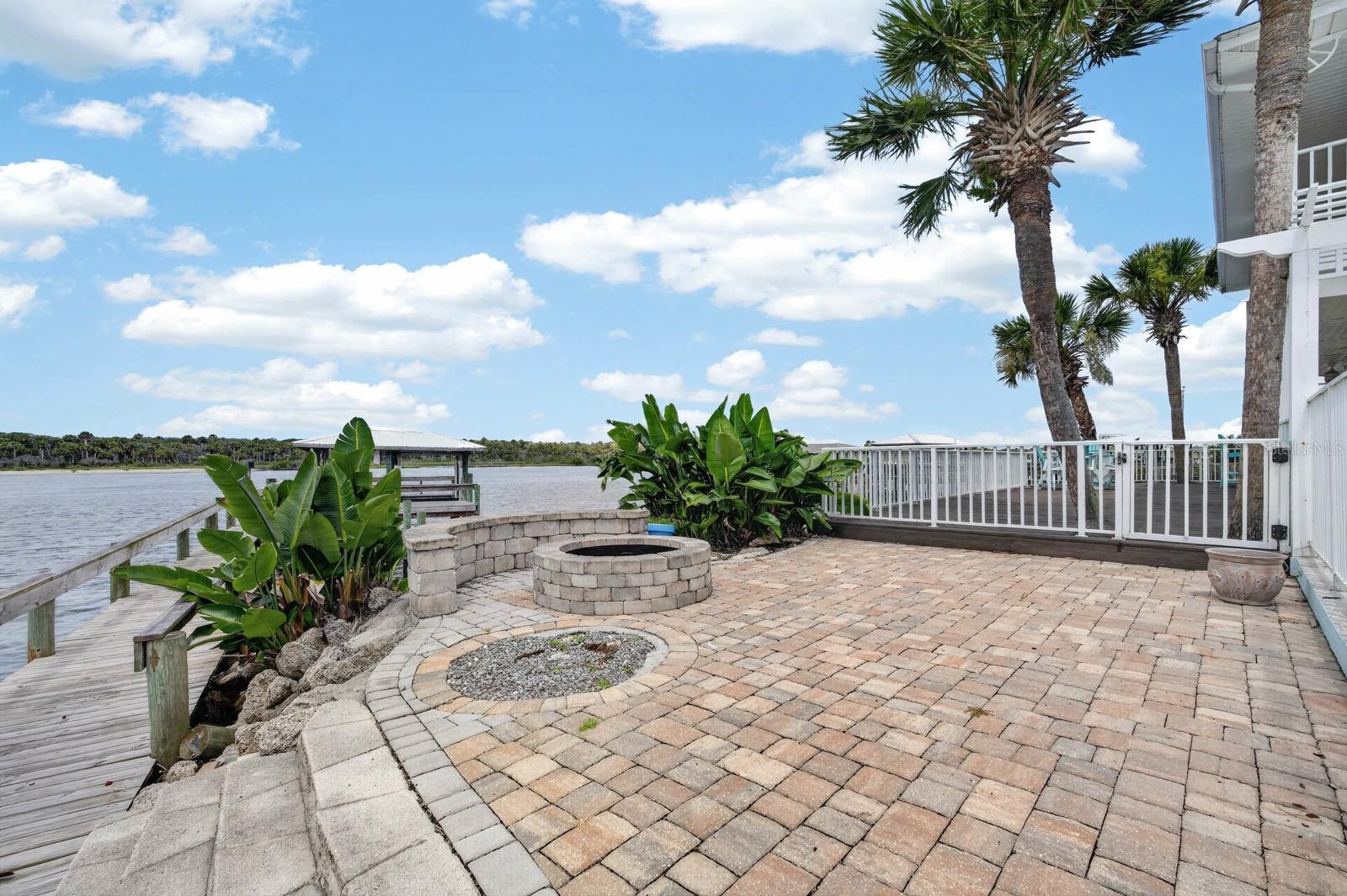SUMMER ISLAND PH 01 - Residential