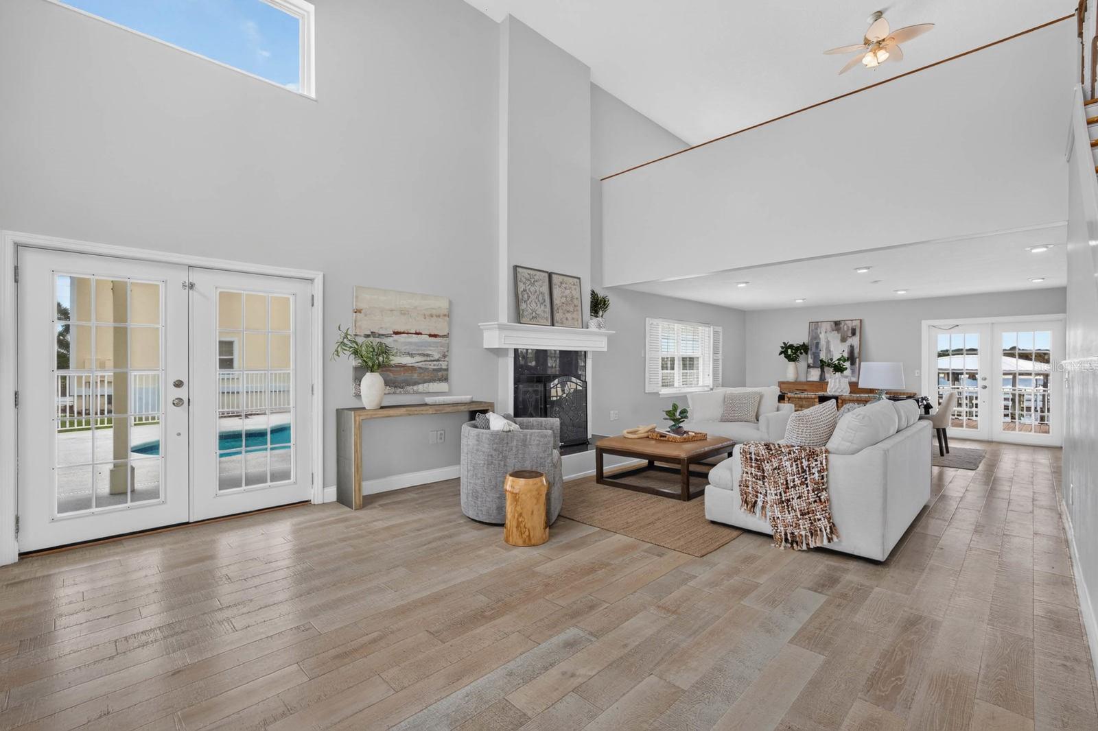 SUMMER ISLAND PH 01 - Residential