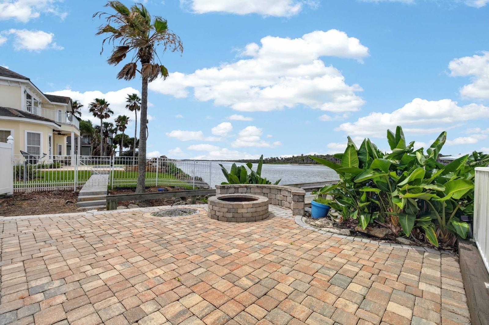 SUMMER ISLAND PH 01 - Residential