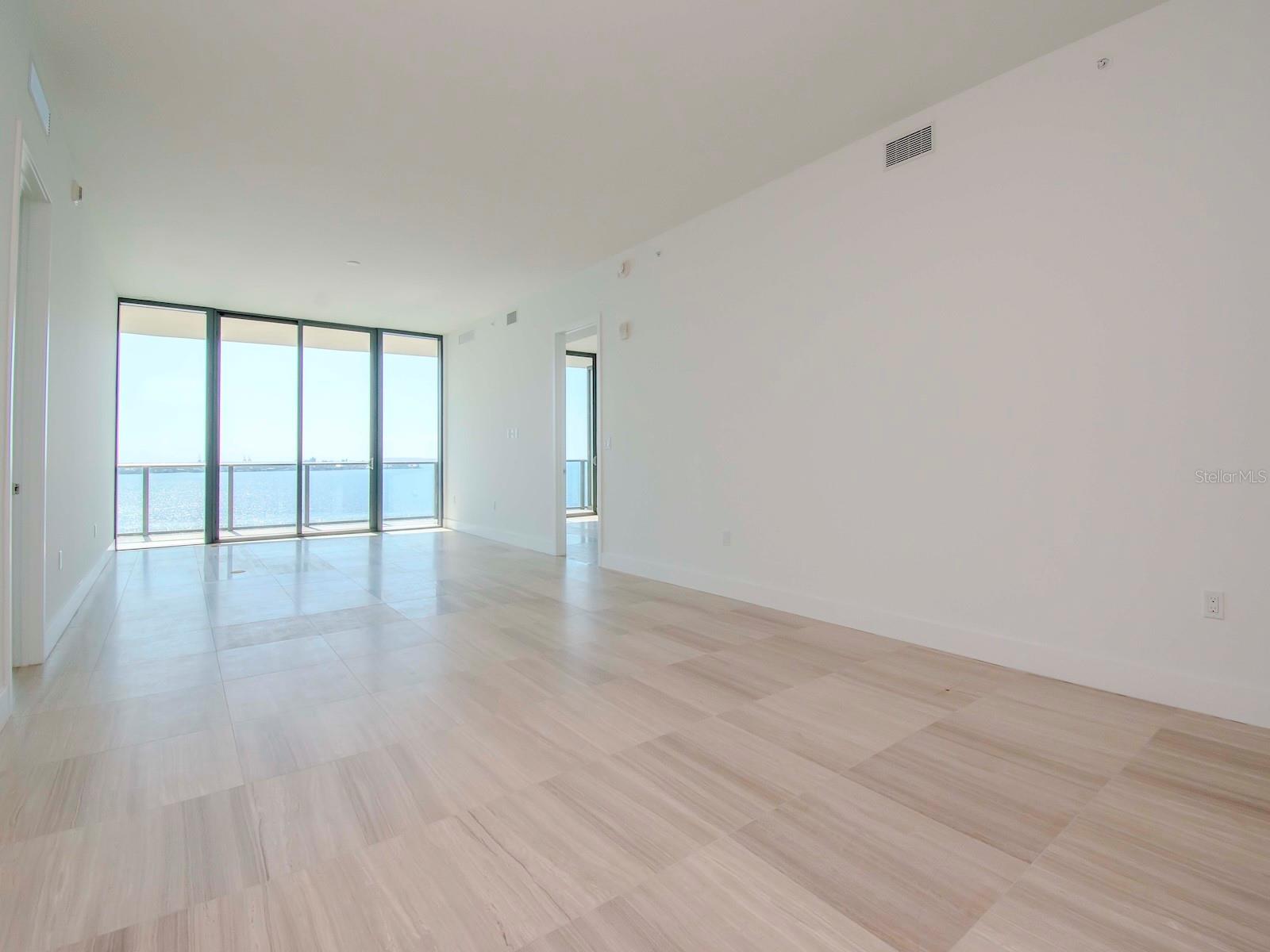 3105 BAY OAKS CONDOMINIUM UNIT 1002 - Residential