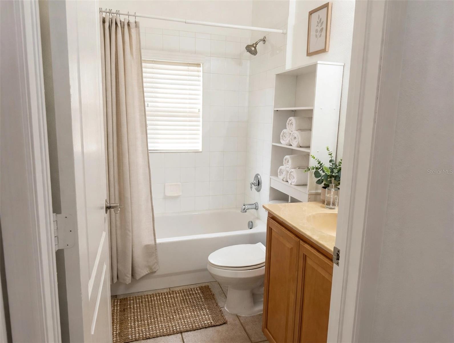 LIVE OAK PRESERVE PH 1B VILLAGE - Residential Lease