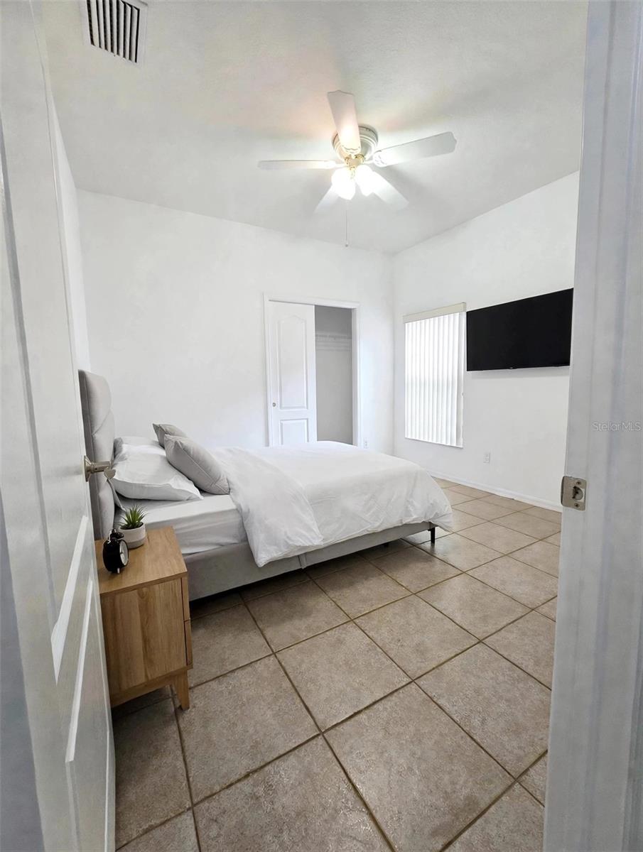 LIVE OAK PRESERVE PH 1B VILLAGE - Residential Lease