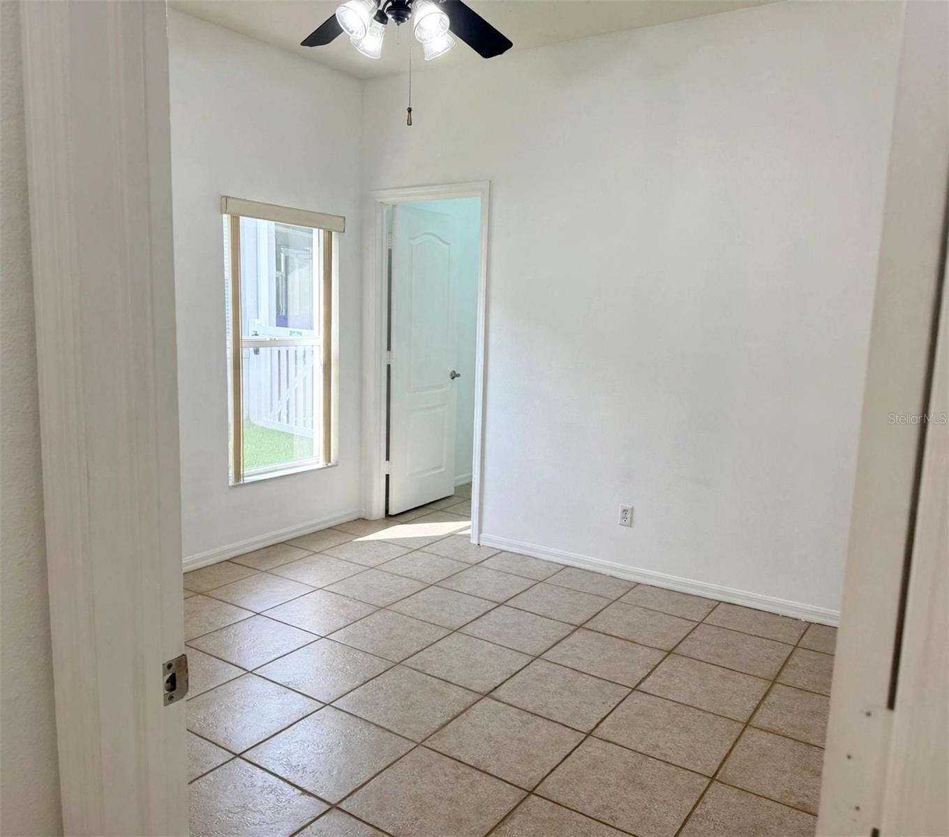 LIVE OAK PRESERVE PH 1B VILLAGE - Residential Lease