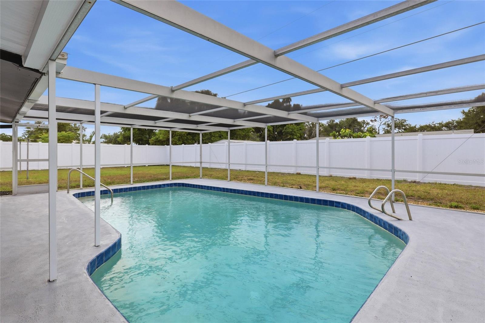 VENICE GARDENS - Residential
