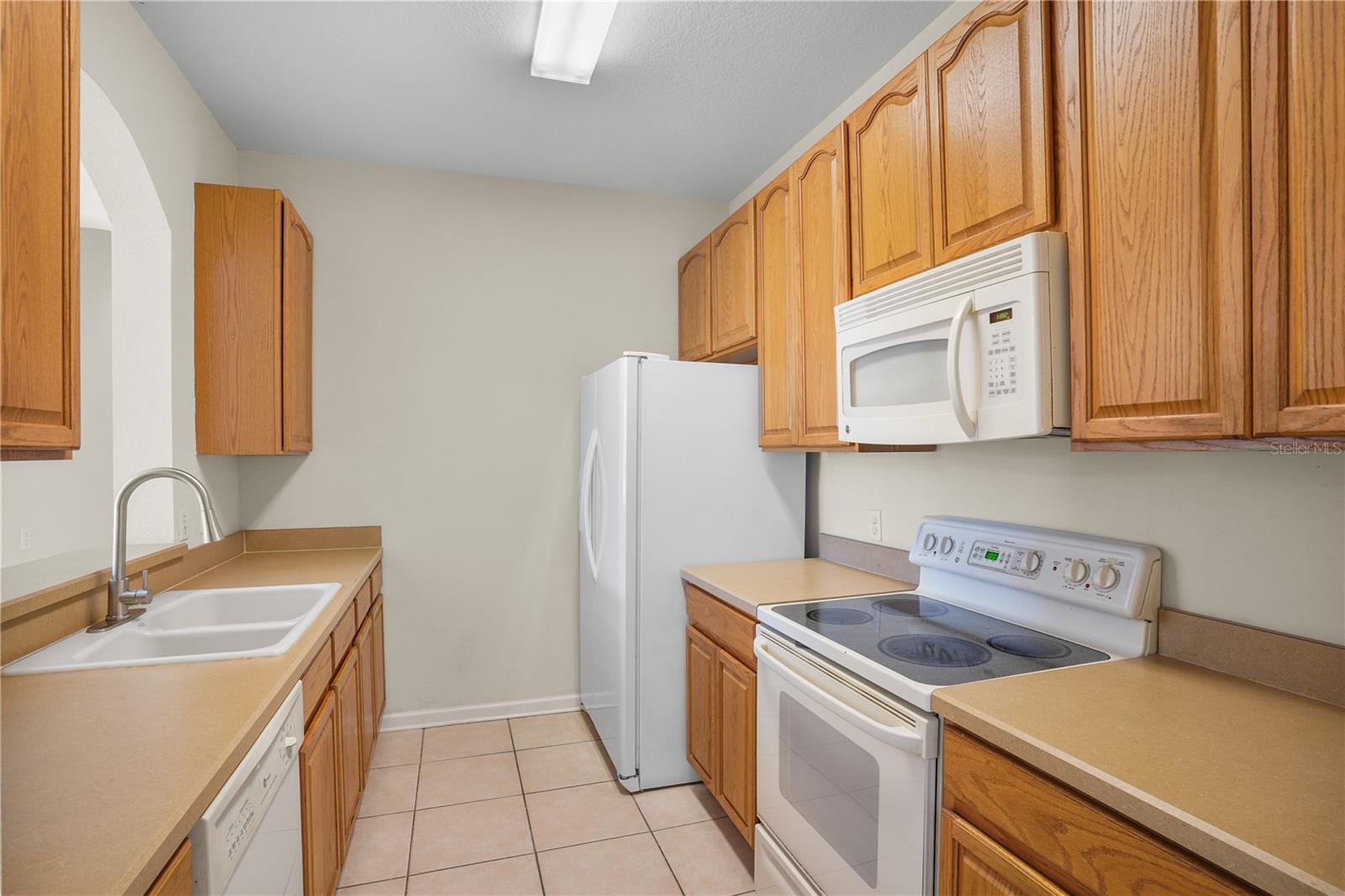 BRANTLEY TERRACE CONDO PH 1 THRU 7 - Residential