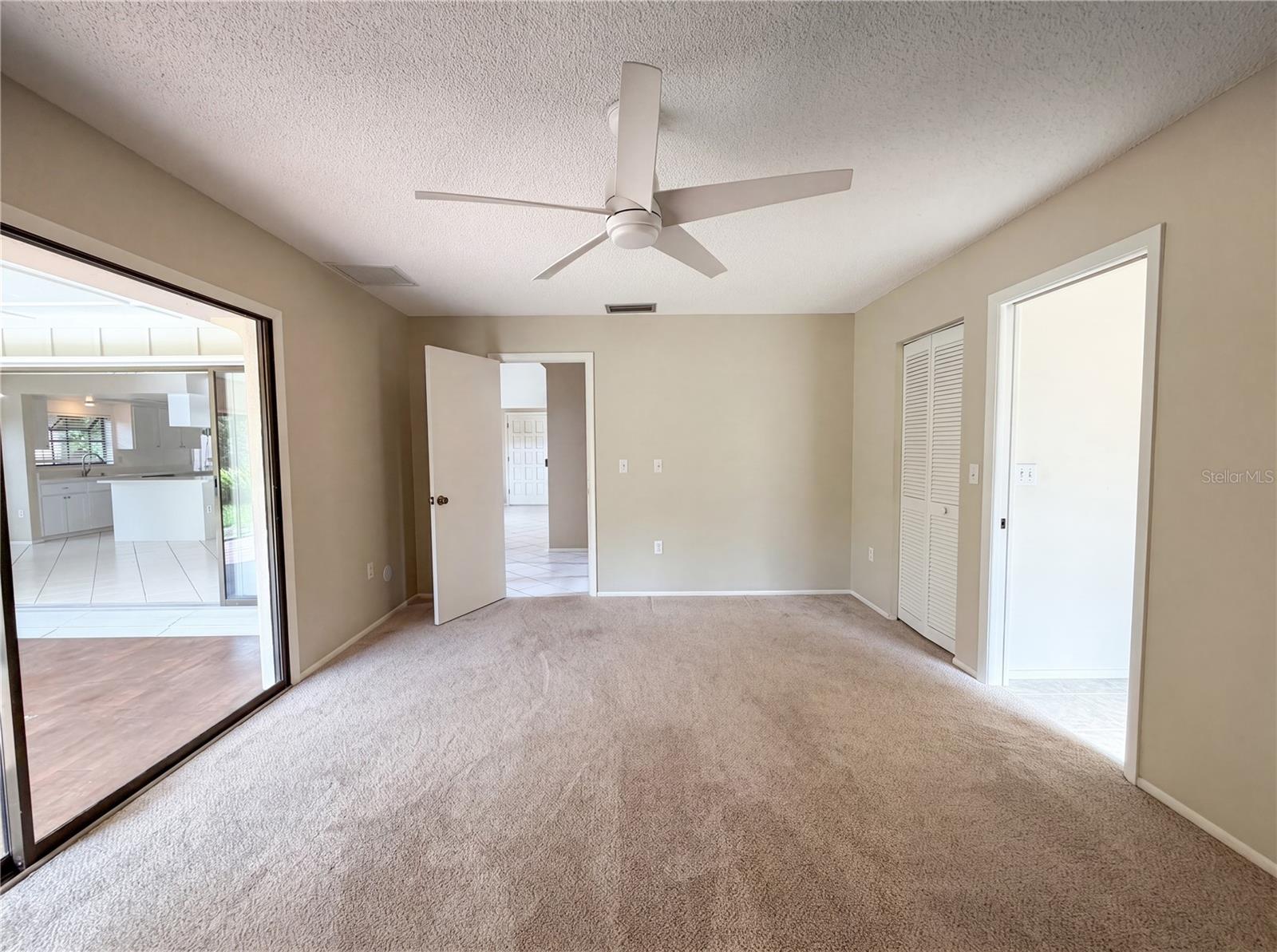 THE OAKS PH 4 - Residential