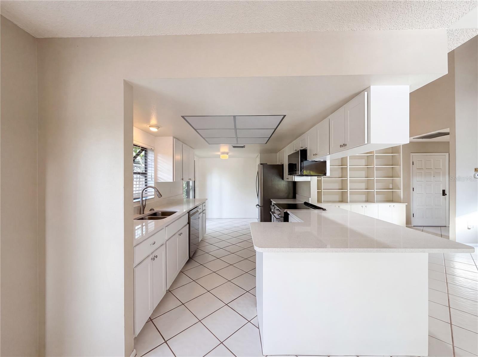THE OAKS PH 4 - Residential