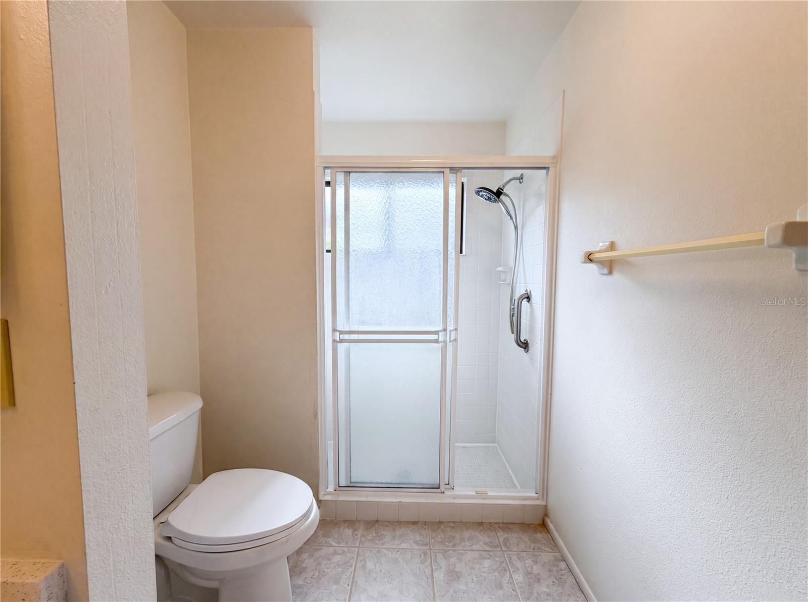 THE OAKS PH 4 - Residential