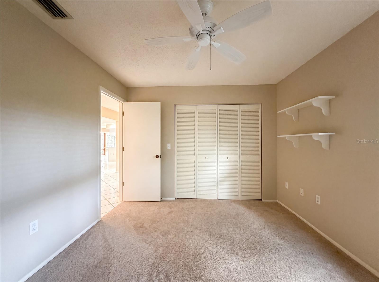 THE OAKS PH 4 - Residential