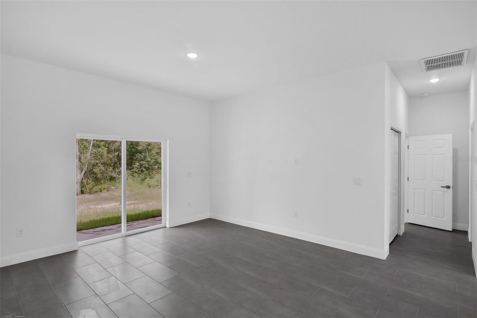 RAINBOW LAKES ESTATE - Residential