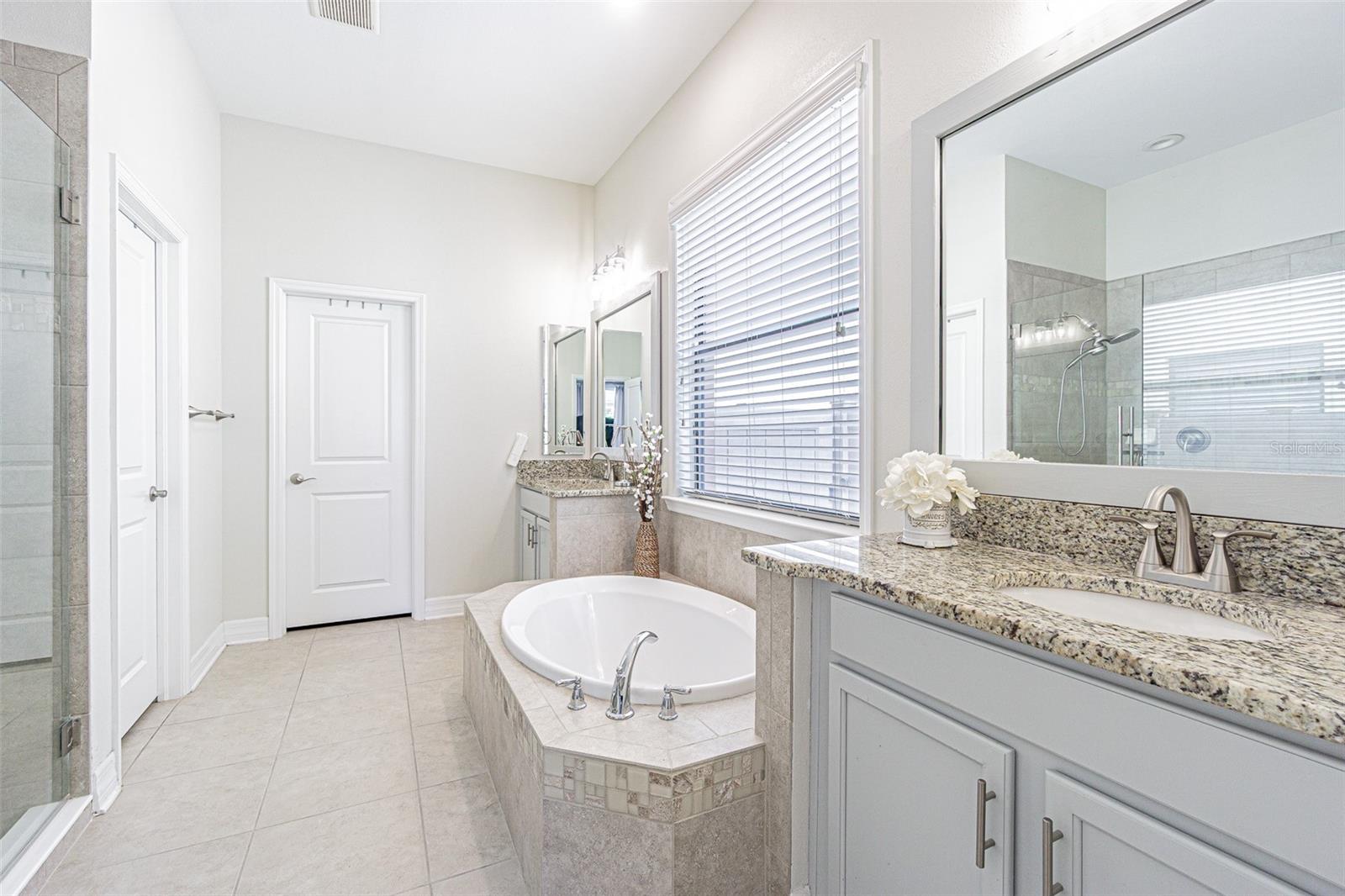 RETREAT AT CARROLLWOOD - Residential