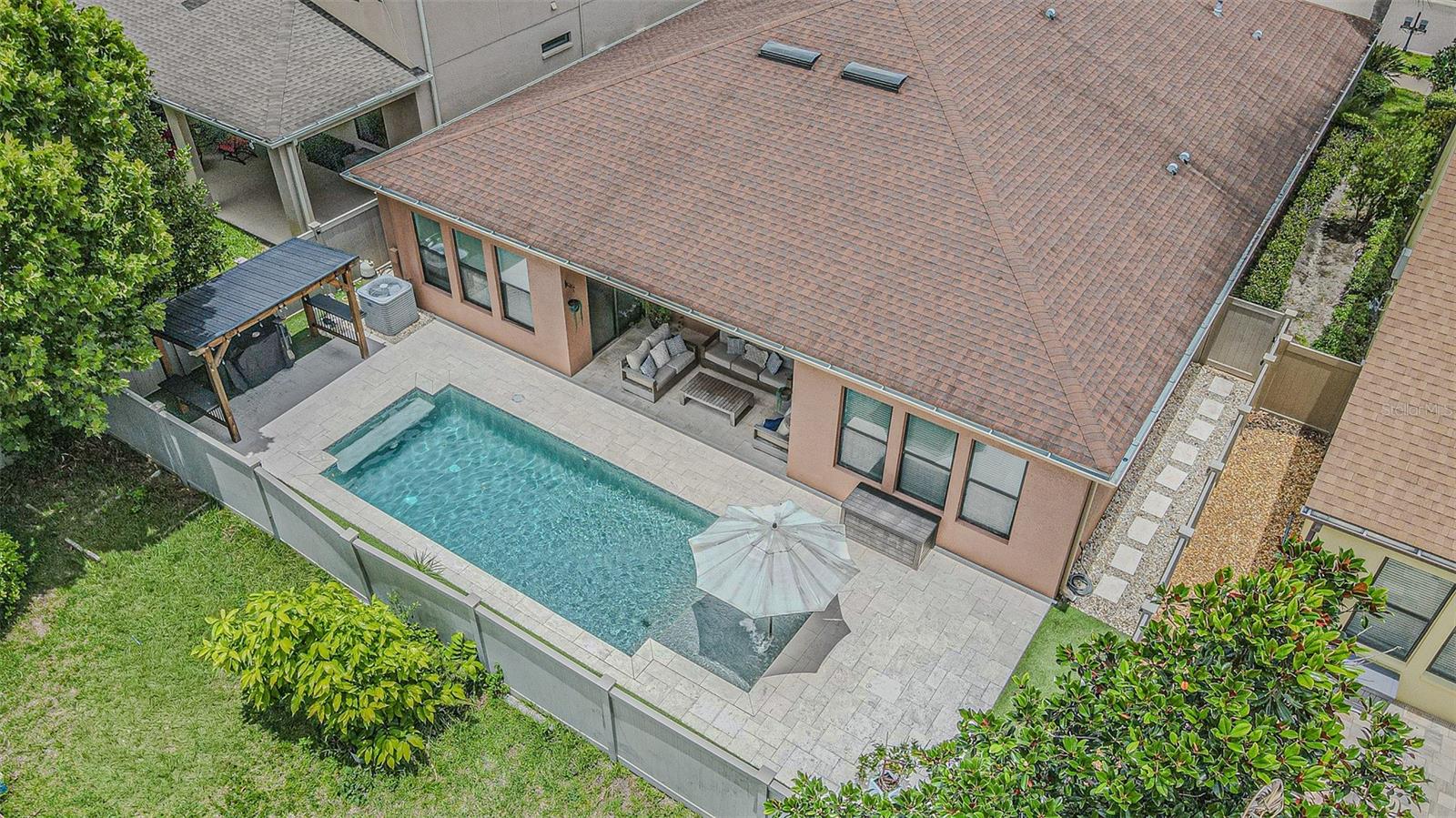 RETREAT AT CARROLLWOOD - Residential