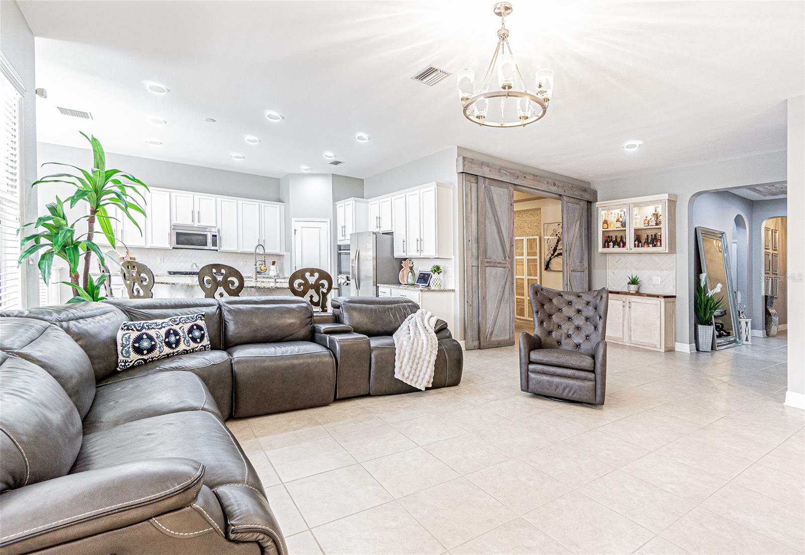 RETREAT AT CARROLLWOOD - Residential