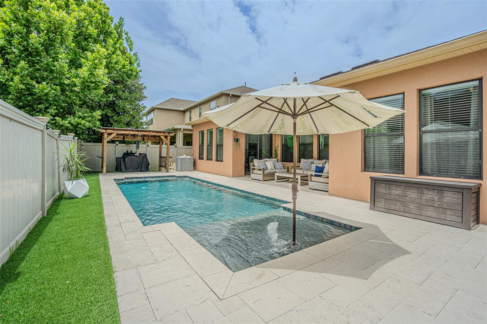 RETREAT AT CARROLLWOOD - Residential
