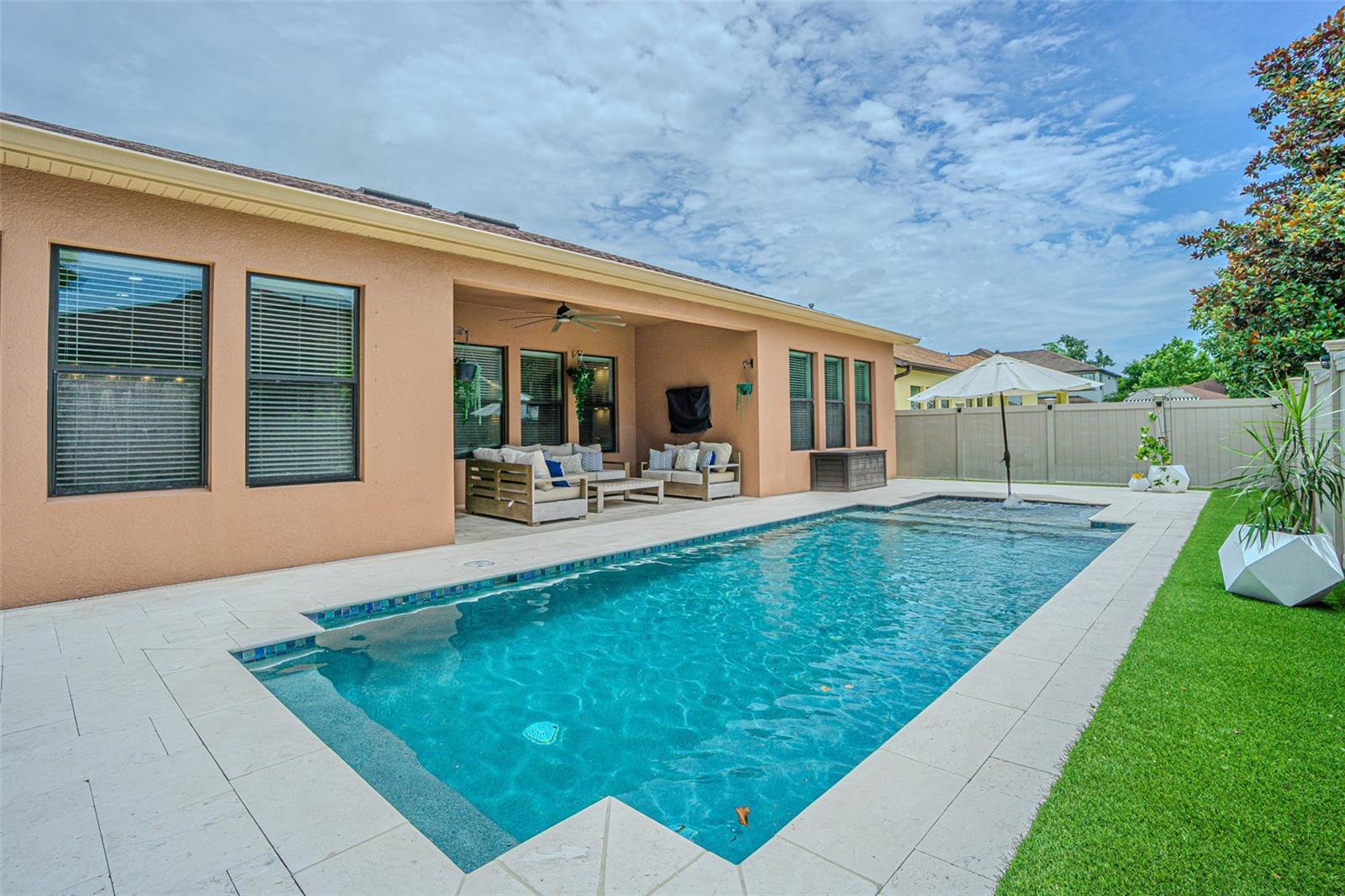 RETREAT AT CARROLLWOOD - Residential