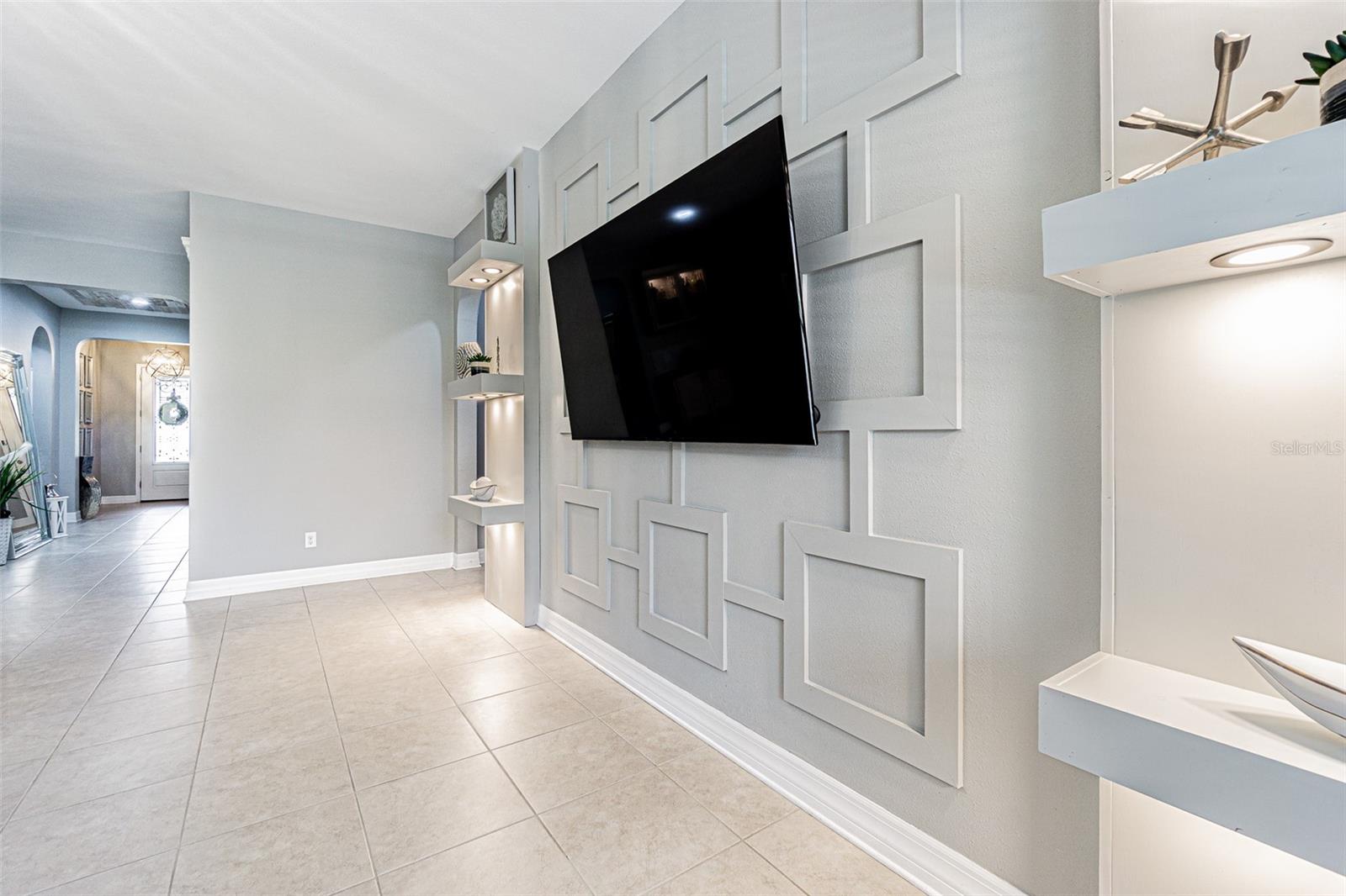 RETREAT AT CARROLLWOOD - Residential