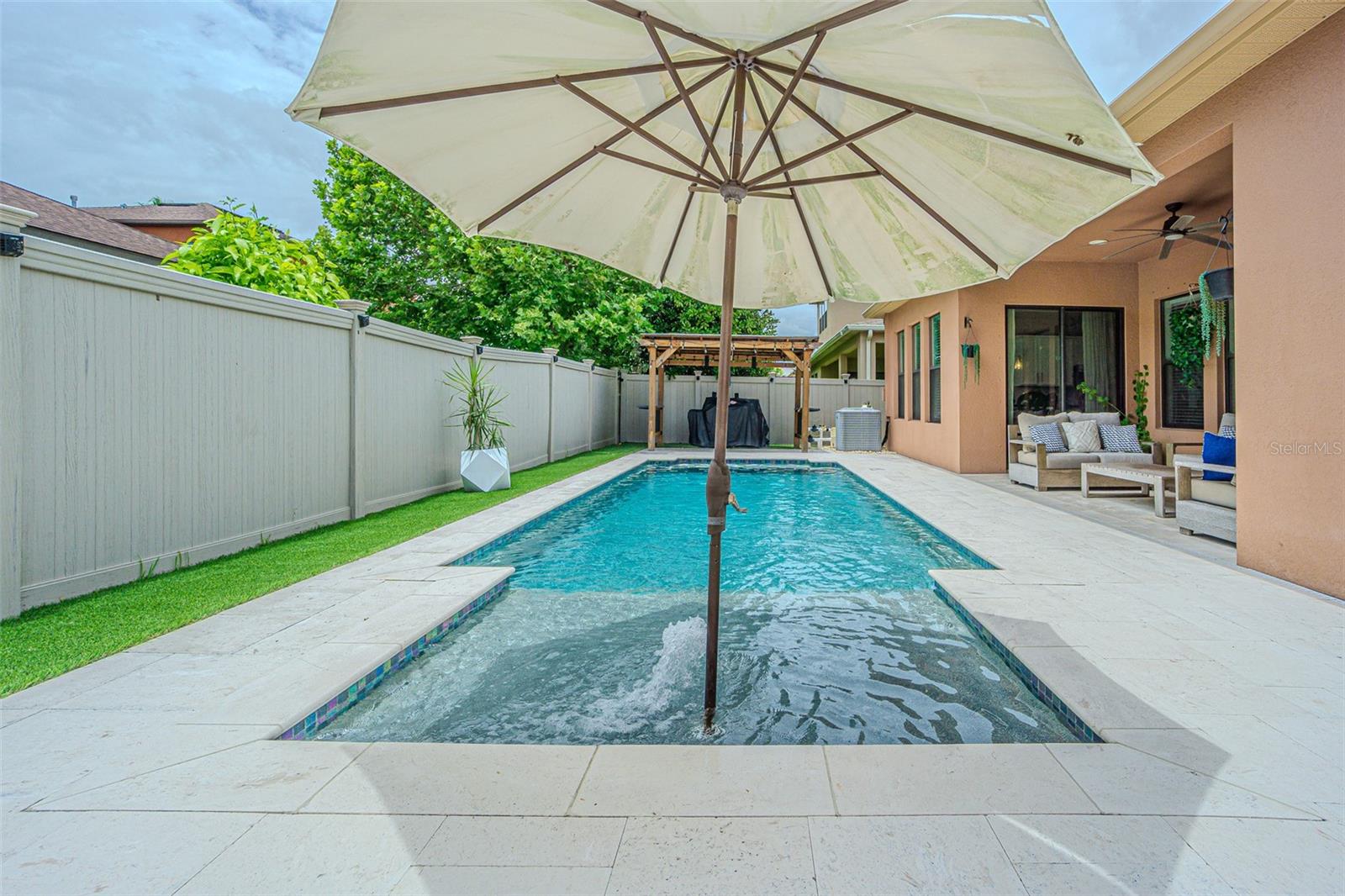 RETREAT AT CARROLLWOOD - Residential