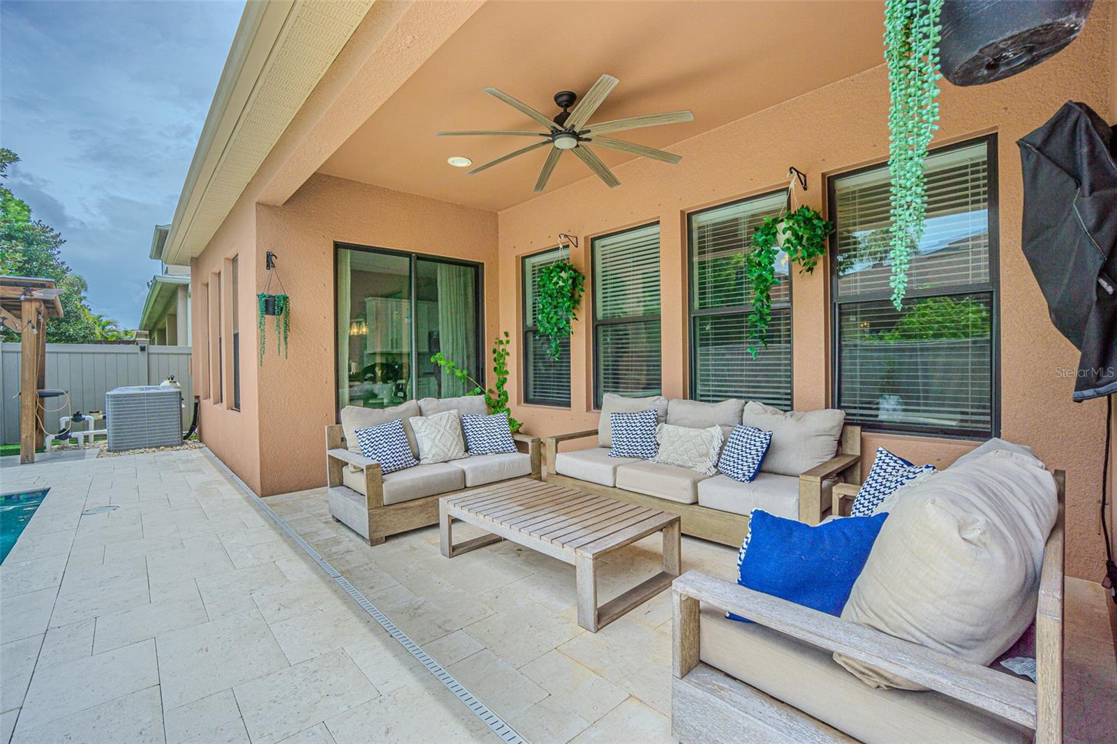 RETREAT AT CARROLLWOOD - Residential