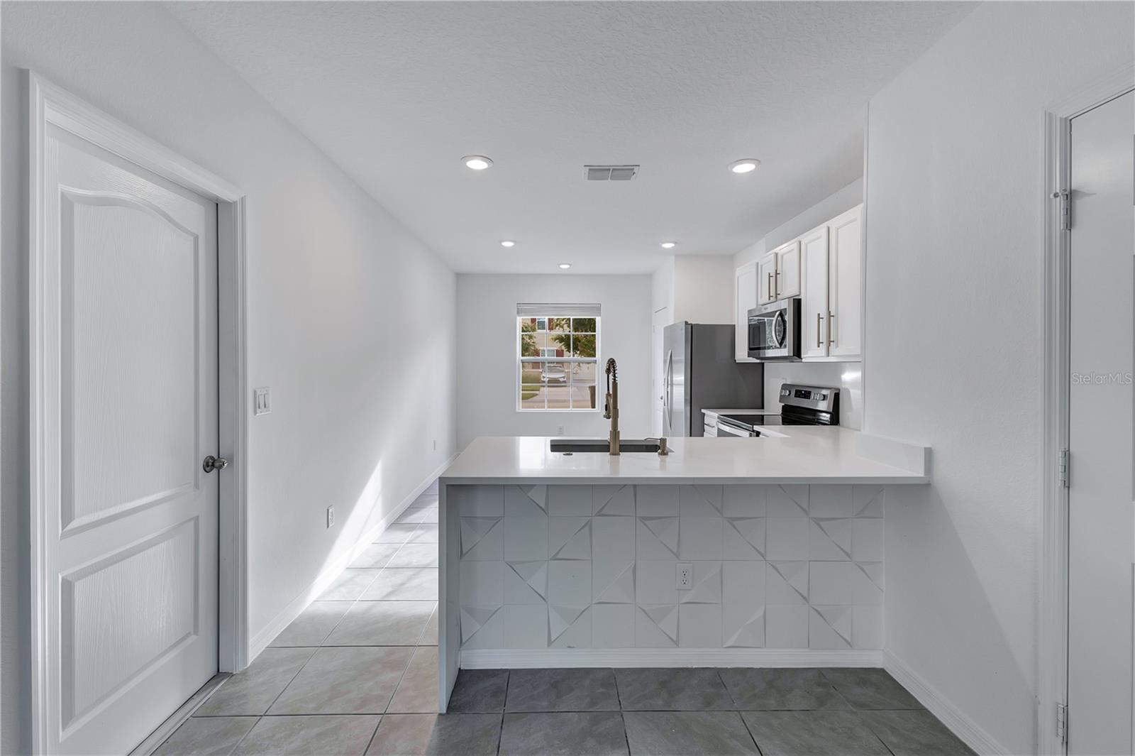 SOUTH CRK - Residential Lease