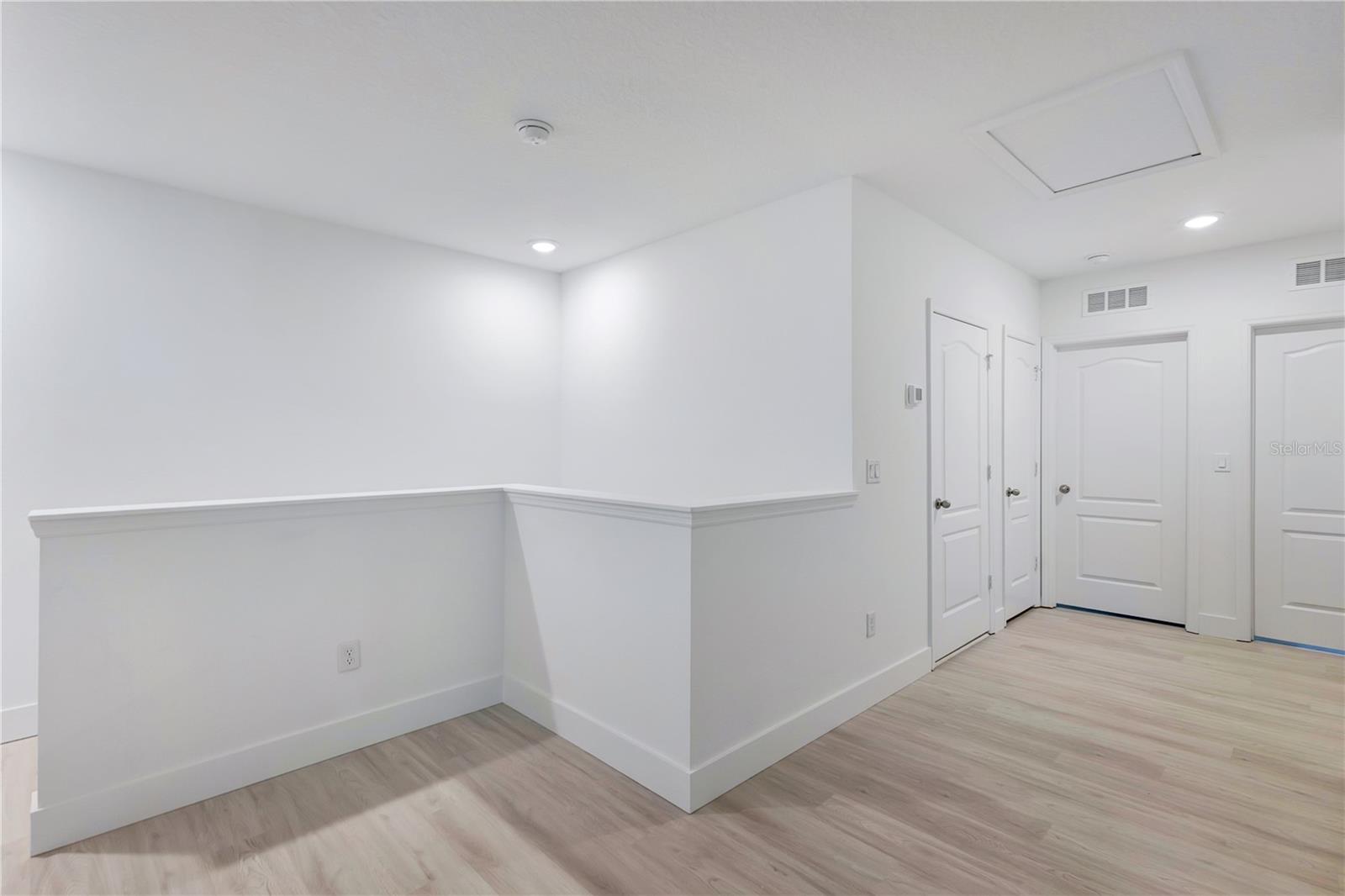 SOUTH CRK - Residential Lease