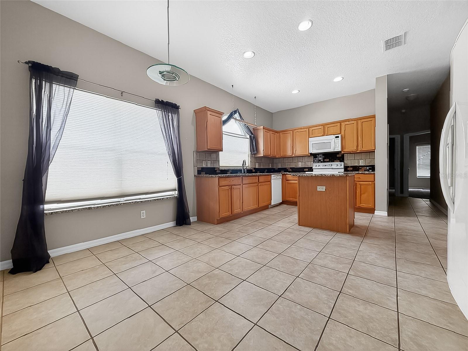 STONEYBROOK WEST - Residential