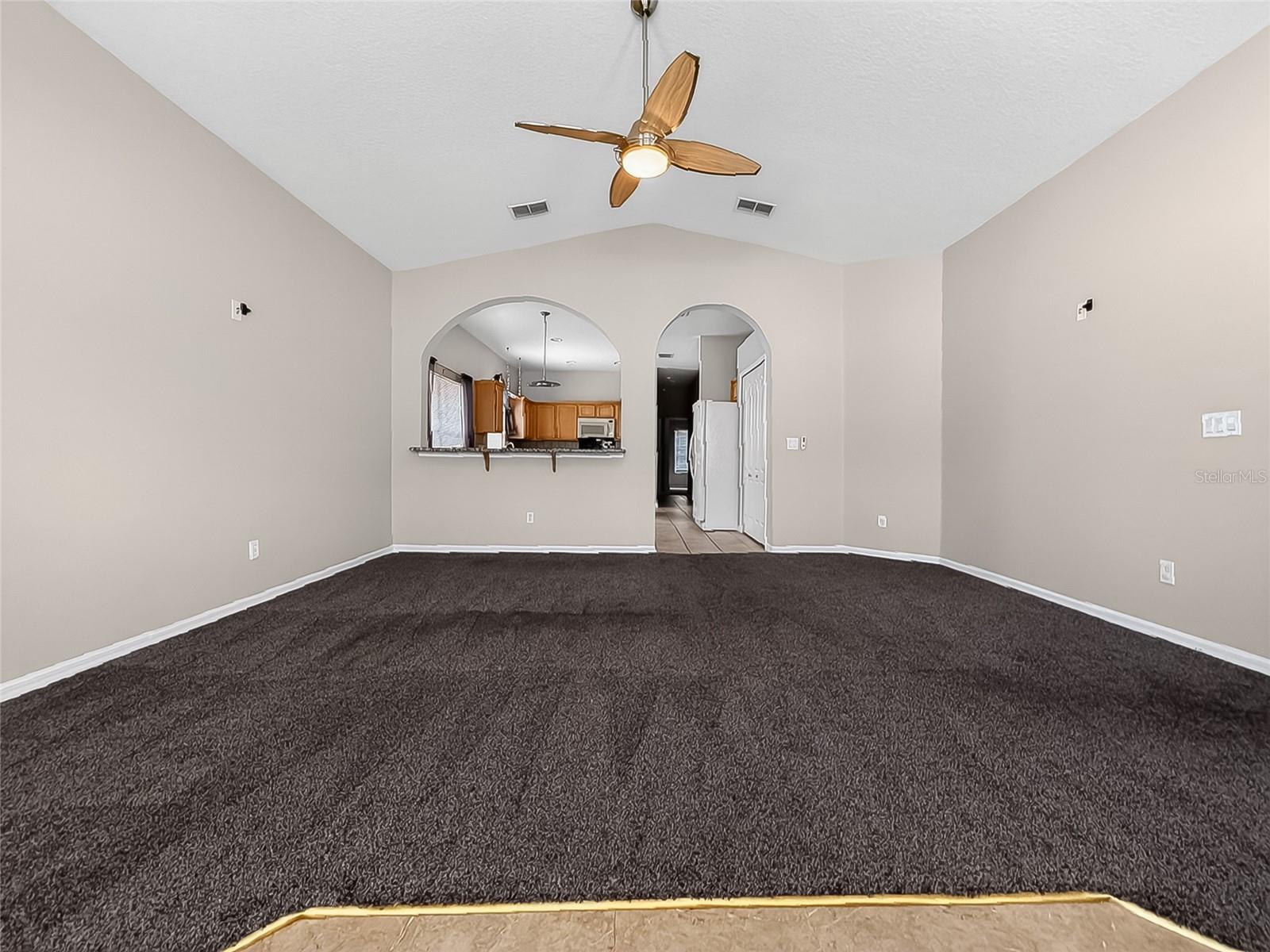 STONEYBROOK WEST - Residential
