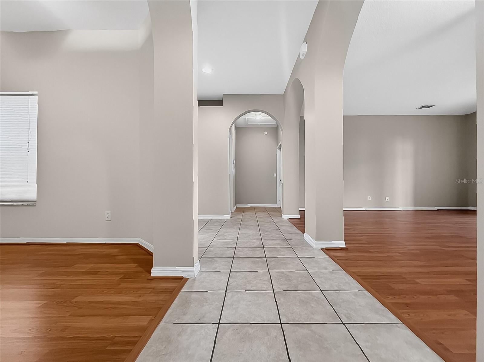 STONEYBROOK WEST - Residential