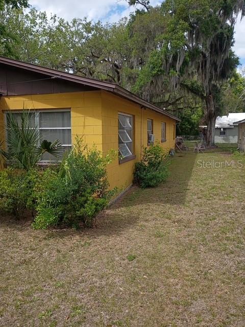 LEESBURG HANSONS ADD 01 - Residential
