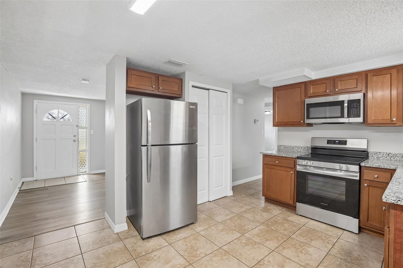 CREST RIDGE GARDENS - Residential