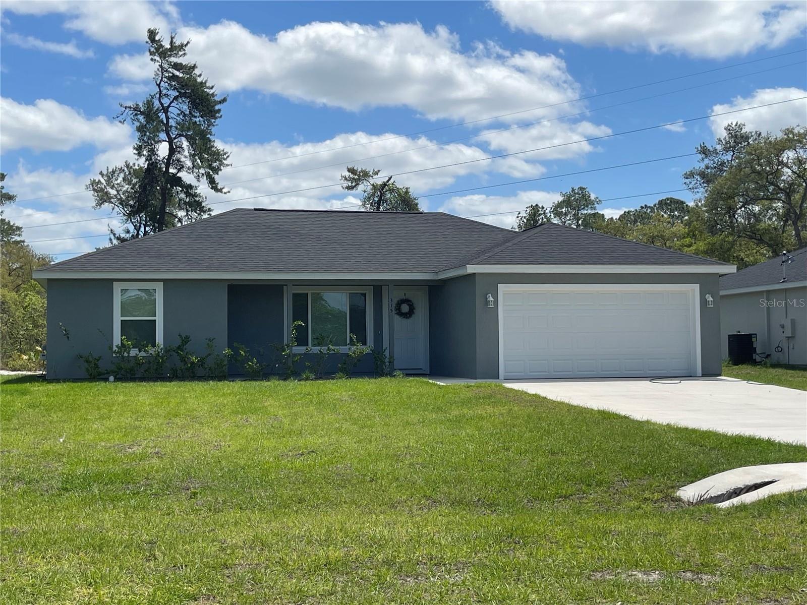 SILVER SPRINGS SHORES - Land