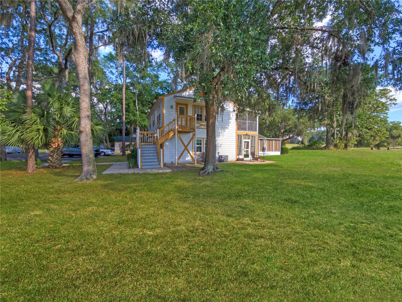 DERBY DOWNS - Residential