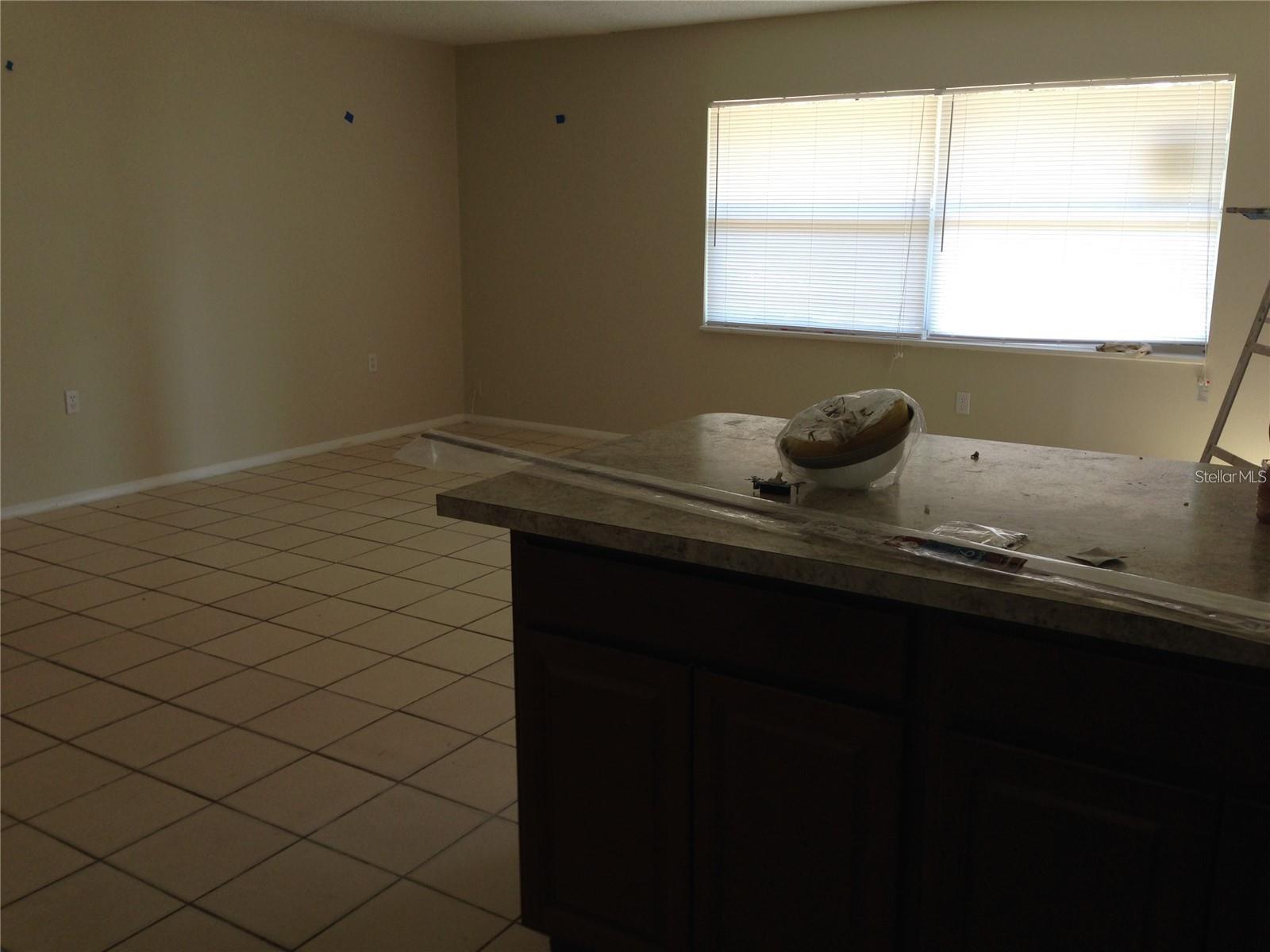 BREEZEWOOD UNIT 02 - Residential Lease