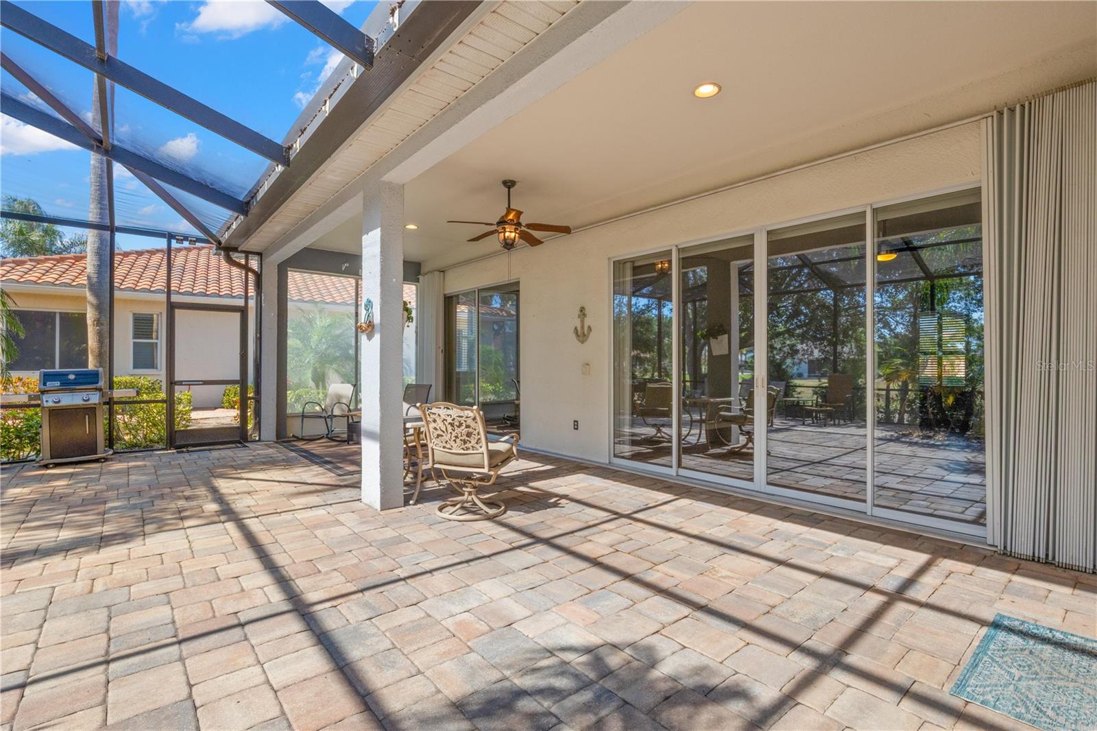 SUN CITY CENTER UNIT 255 - Residential