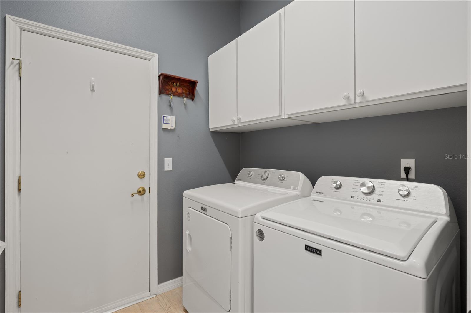 SUN CITY CENTER UNIT 255 - Residential