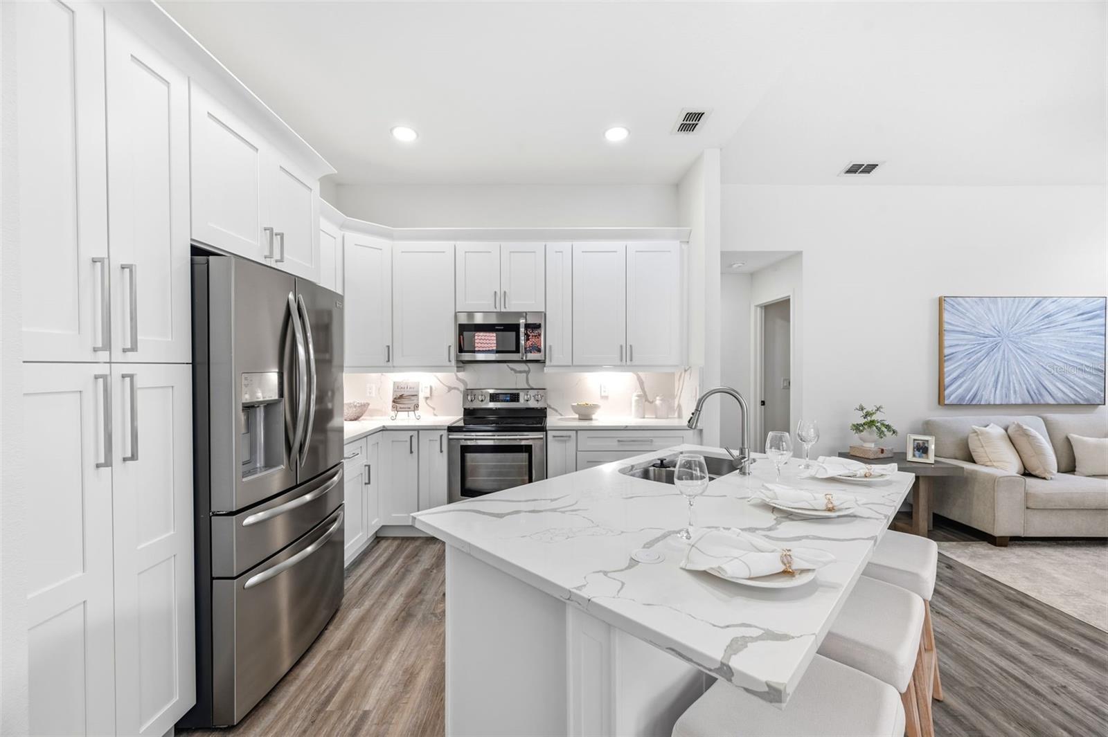 PLACIDO BAYOU - Residential