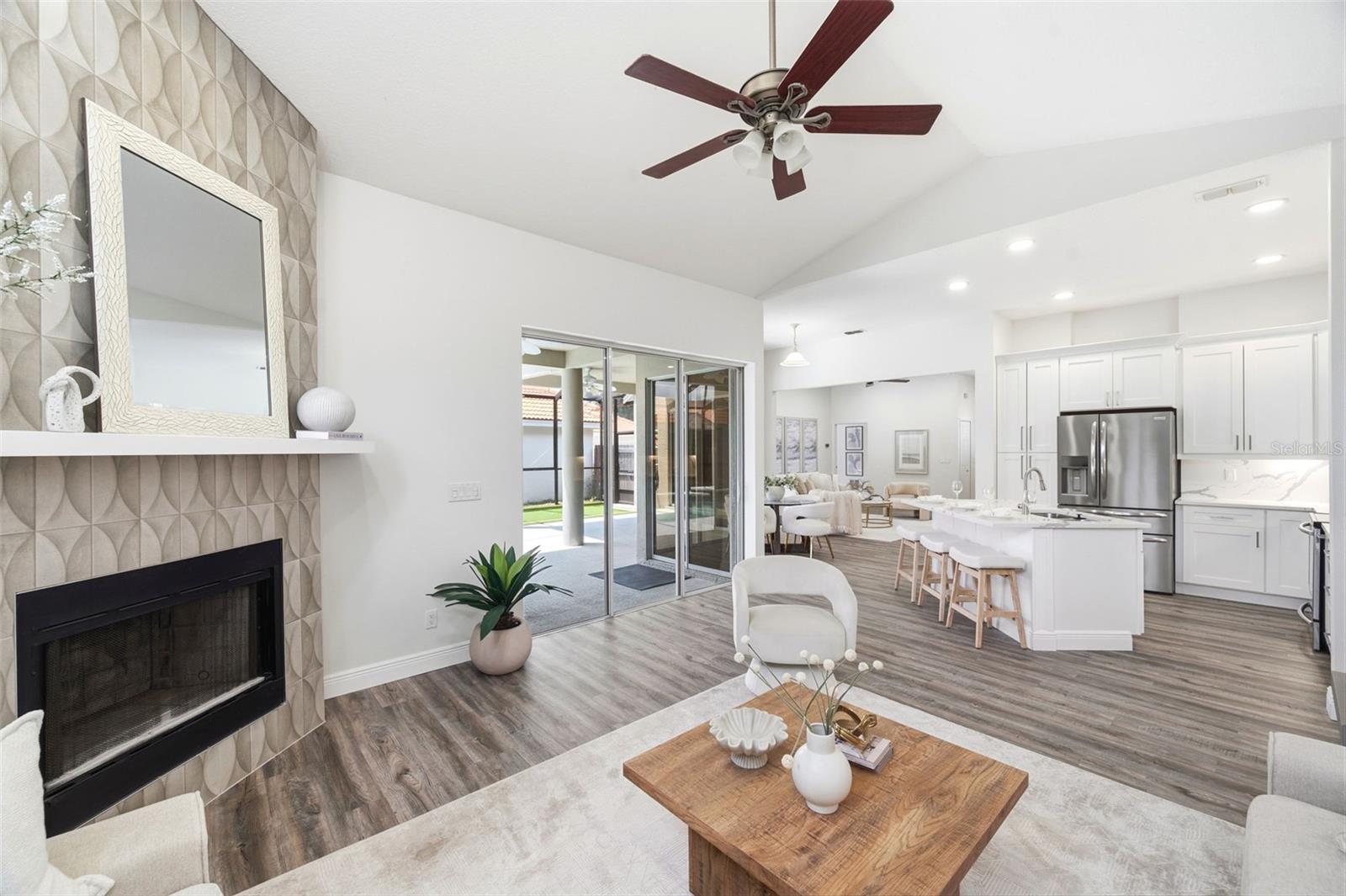 PLACIDO BAYOU - Residential