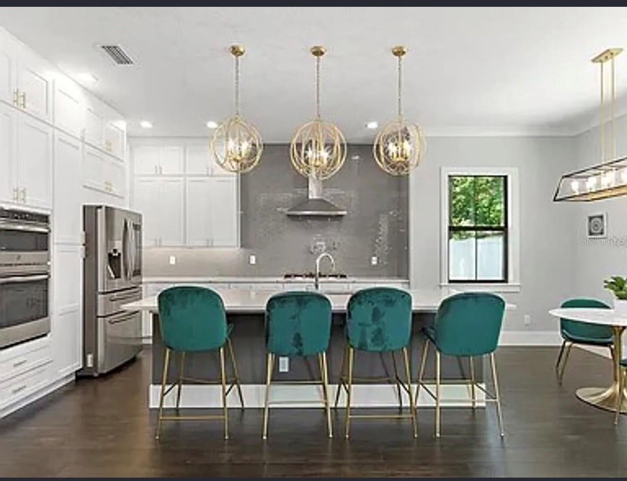 LAKE FOREST PARK S/20 LOT 26 BLK B - Residential Lease