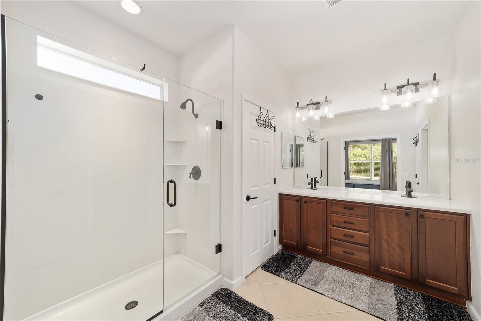 STONE CREEK - Residential