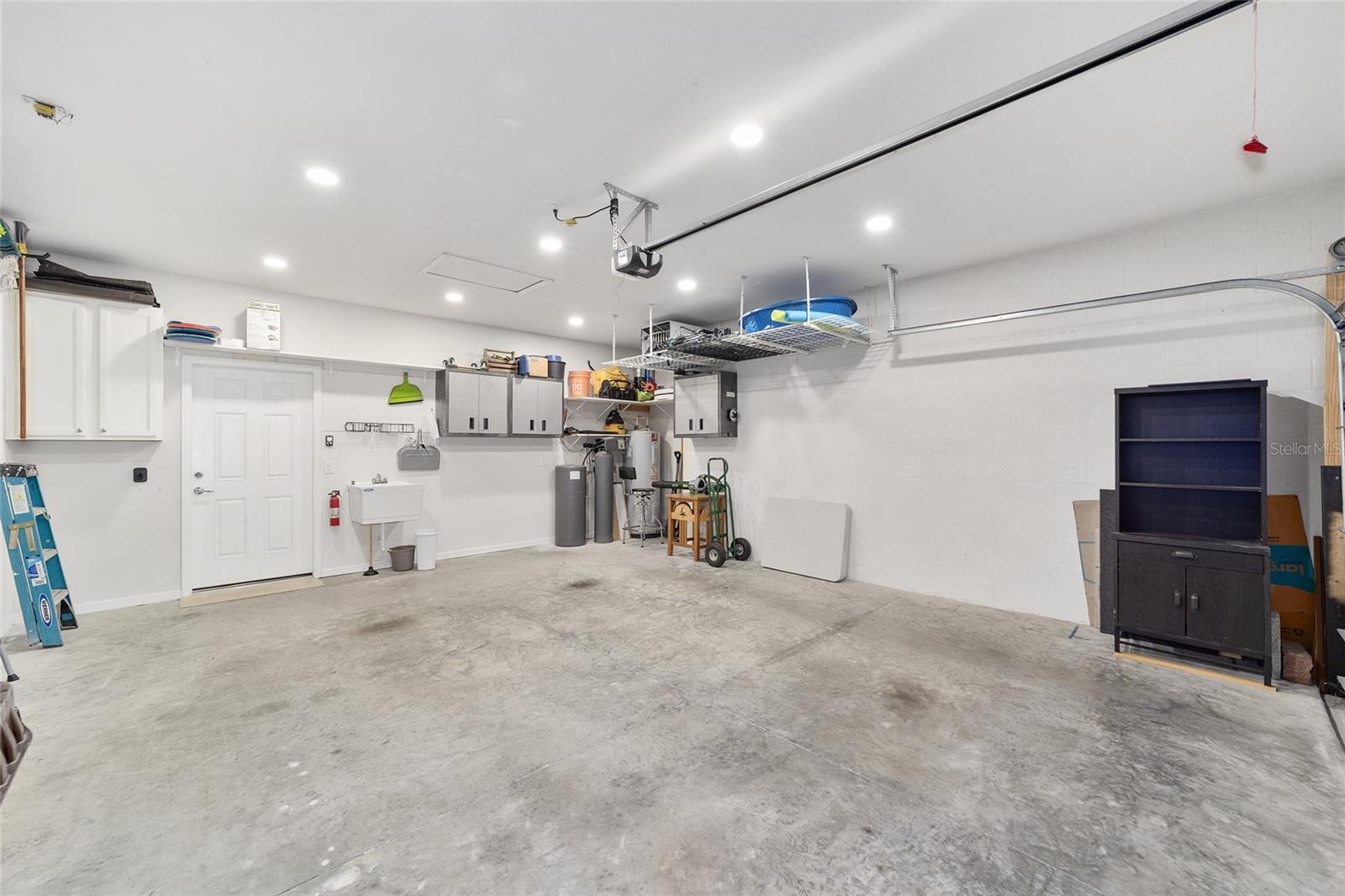 STONE CREEK - Residential