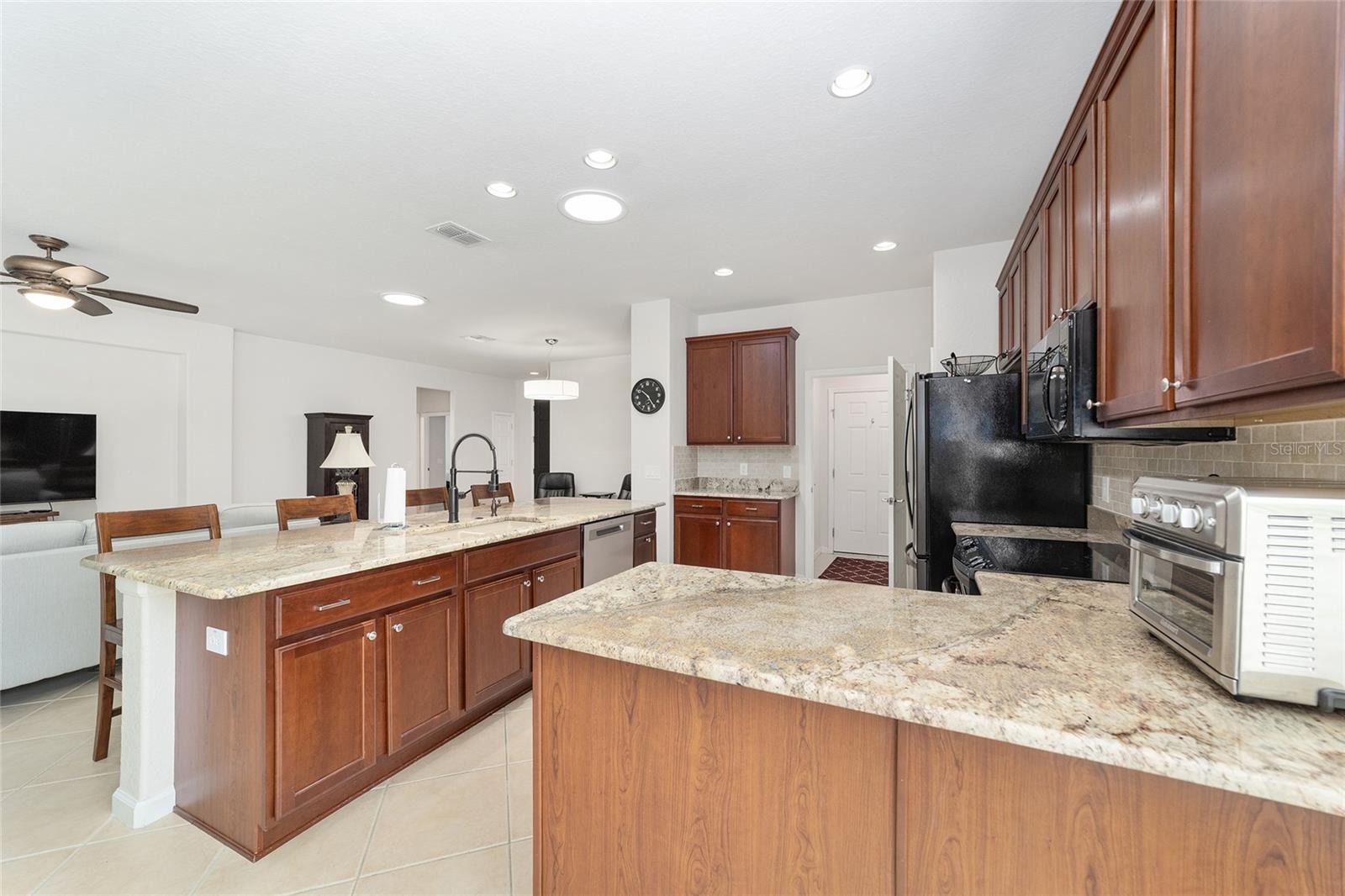 STONE CREEK - Residential