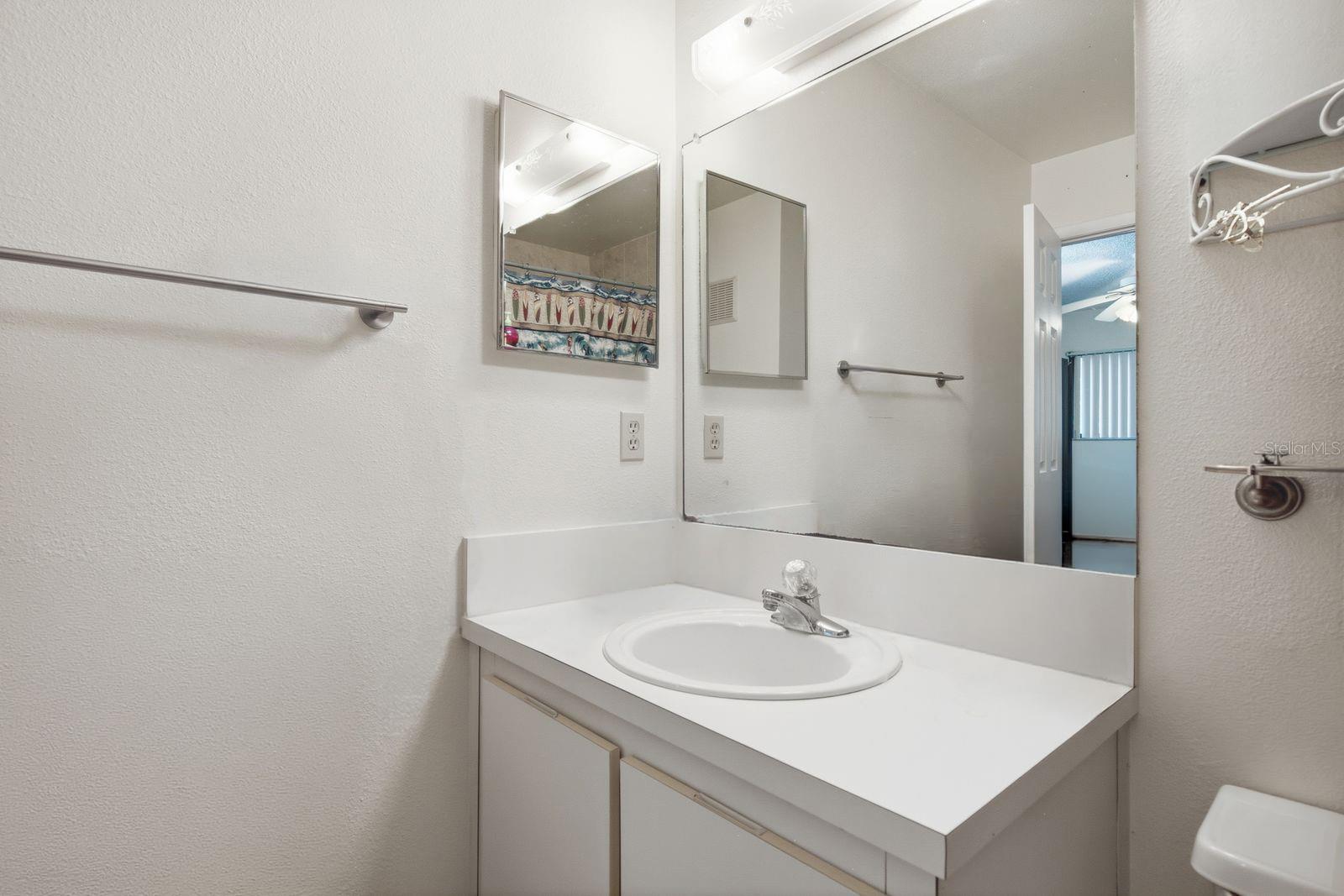 FOX CHASE WEST CONDO - Residential