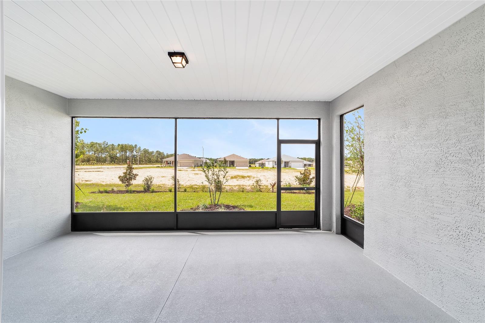 ON TOP OF THE WORLD - Residential Lease