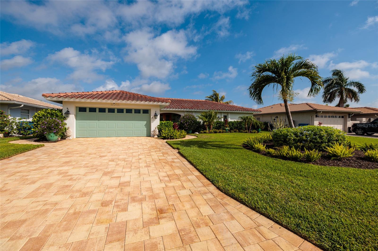 VENETIAN ISLES - Residential