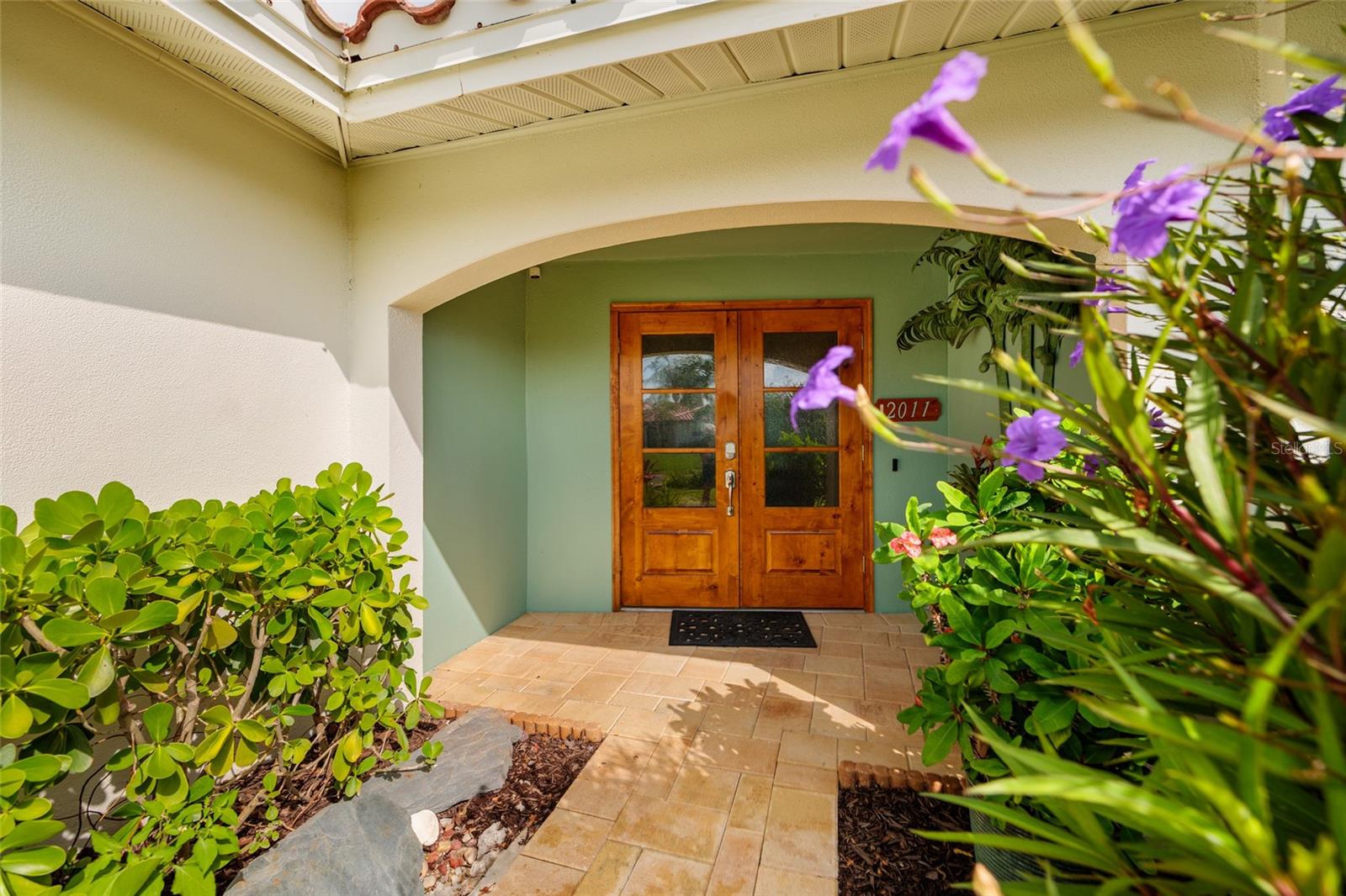 VENETIAN ISLES - Residential